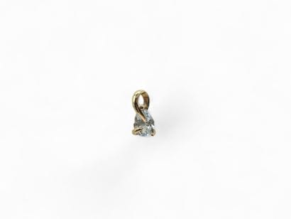 Yellow gold 750 thousandths pendant set with...