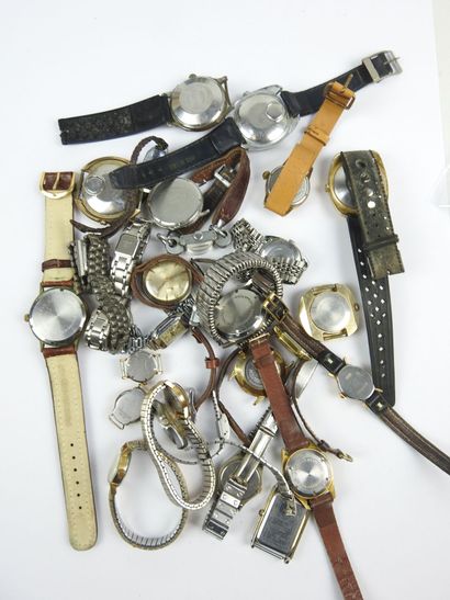 LOT de MONTRES ANCIENNES : 
JOPEL MORTIMA
RELIAC...