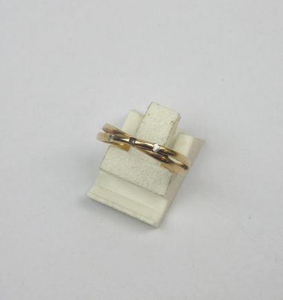 Yellow gold ring 375 thousandths. 0.93g (one...