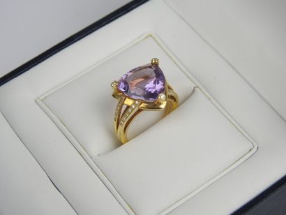 Mauboussin, mes couleurs à toi: 18ct yellow...