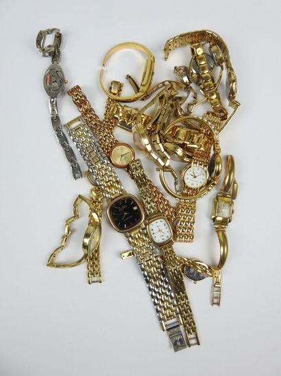 LOT de MONTRES plaqué Or
2 FONTENAY (F282...