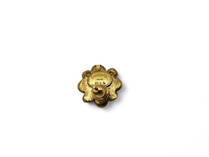 CHORANGE PARIS.
Pair of floral ear studs...