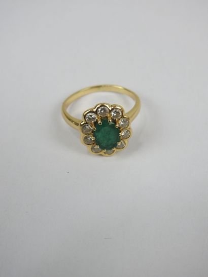 Daisy ring in yellow gold 750/1000e, emerald...