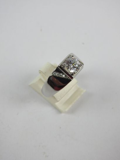 Chrome-plated metal ring with 1.00 ct. moissanite....