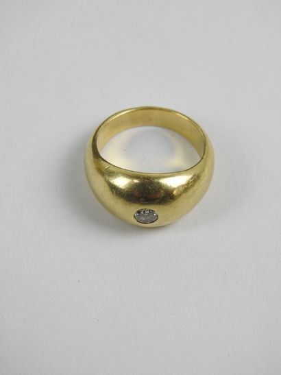 RING in yellow gold 750/1000th and solitaire...