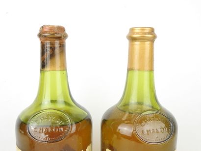 2 bottles Château-Chalon 1979. Low levels,...