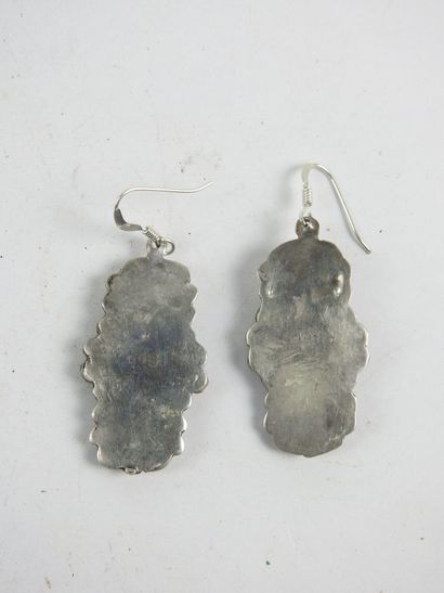 Two PAIRS OF EARRINGS in silver, hard stone...