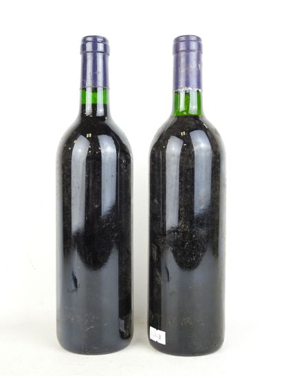 2 bottles Château La Violette Pomerol 1989....