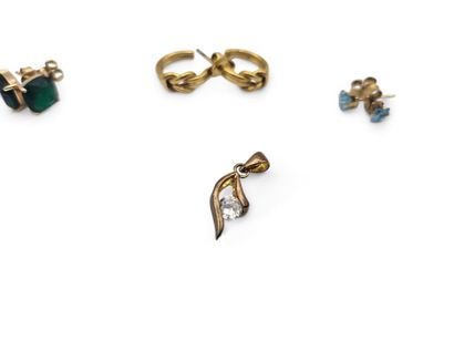 Set of gold-plated metal and imitation stone...