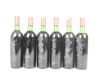 6 bottles Château Mouton-Rothschild 1971....