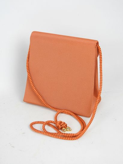 NINA RICCI - Paris. Sac du soir en tissu...