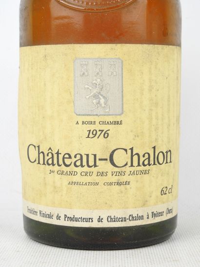 1 bottle Château-Chalon 1976.
