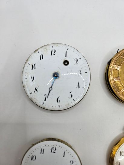 Watch lot including : 
an ELVES gilt metal...