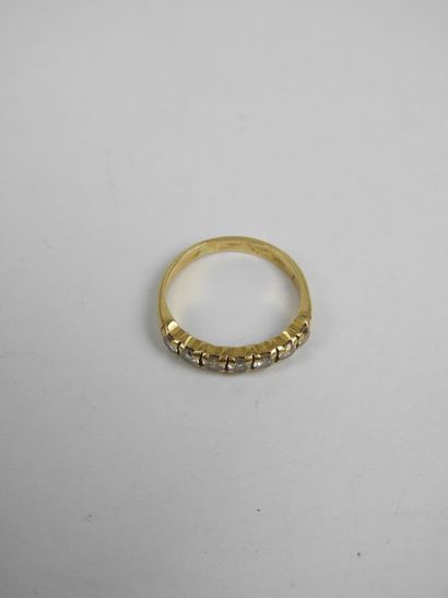RING in yellow gold 750/1000e and line of...
