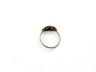 Geometric yellow and white gold 750 thousandths...