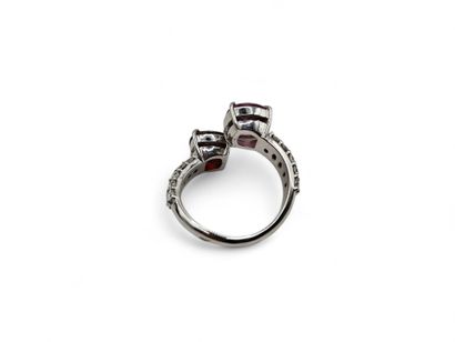 Toi et Moi ring in 750 thousandths white...