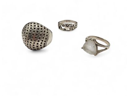 Lot of 6 silver jewelry pieces including...