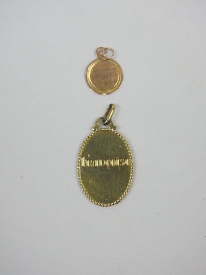 TWO religious MEDALS in yellow gold 750/1000;...