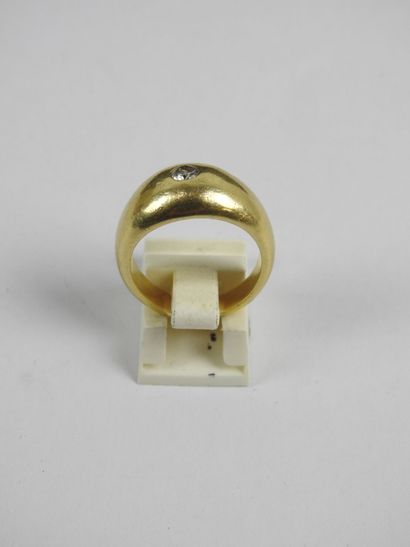 RING in yellow gold 750/1000th and solitaire...