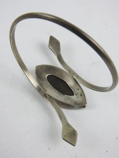 Silver and natural wood jewelry set with...