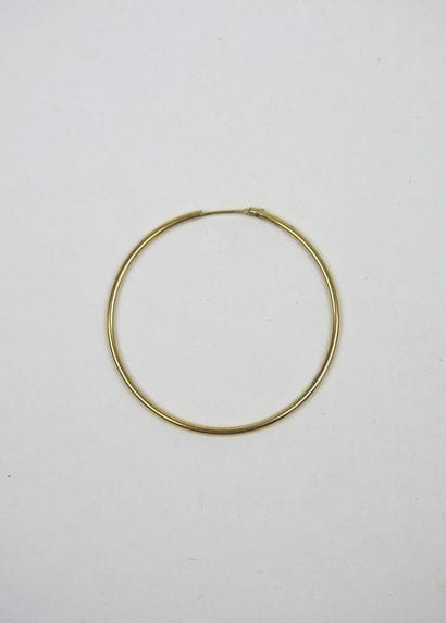 Creole in yellow gold 750 thousandths. 1...