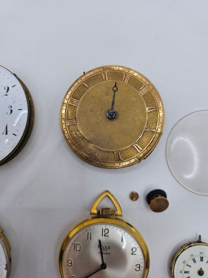 Watch lot including : 
an ELVES gilt metal...