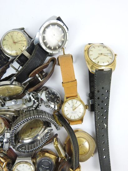 LOT de MONTRES ANCIENNES : 
JOPEL MORTIMA
RELIAC...