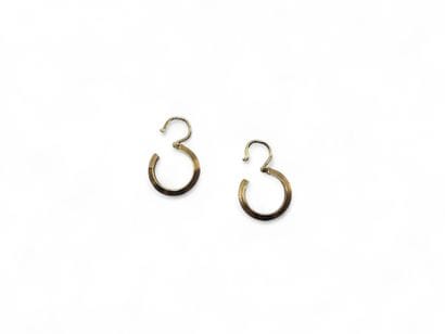 Pair of small creoles in yellow gold 750...