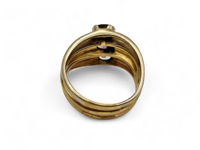 3 gold 750 thousandths trilogy ring set with...