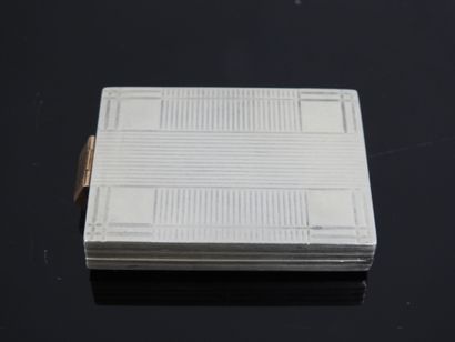 BOUCHERON Paris. Rectangular silver poudrier...