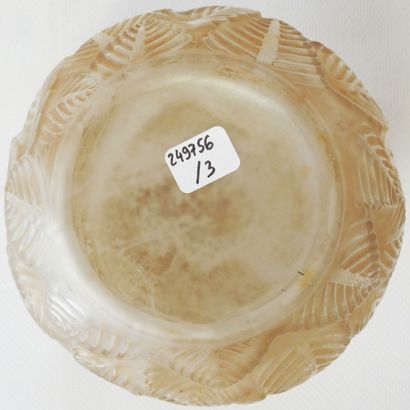 R. LALIQUE
Ormeaux