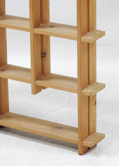 Work from the 80s
Rectangular pine wall shelf...