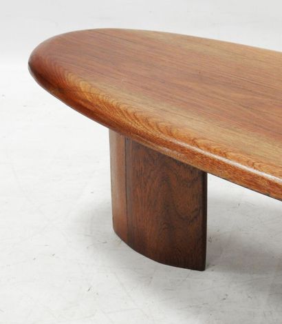 Modern work
Free-form coffee table in natural...