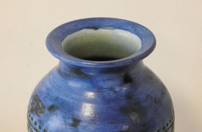 Jacques BLIN (1920-1995)
Earthenware vase...