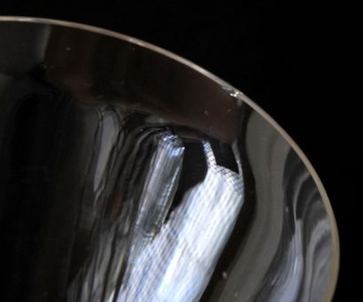 R. LALIQUE
Pair of crystal glasses 