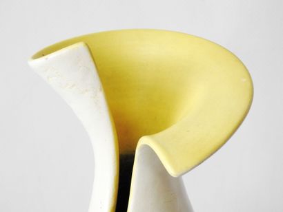 Work from the 50's
Yellow, white and black...