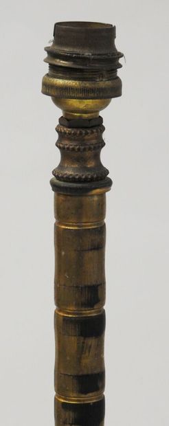 Work from the 50's
Brass tripod floor lamp...
