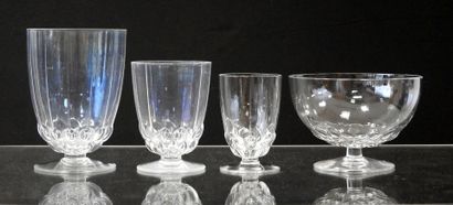 R. LALIQUE
Crystal service set model 