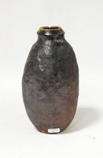 Gérard BROSSARD (born 1950) - La Borne
Stoneware...
