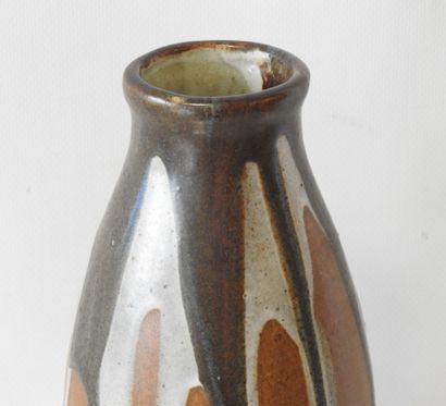 DOTTED 
Stoneware flared-neck vase with three...