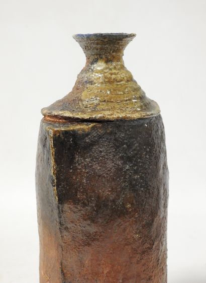 Gérard BROSSARD (born 1950) - La Borne
Stoneware...