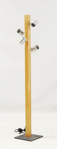 Quadrangular floor lamp in natural wood,...