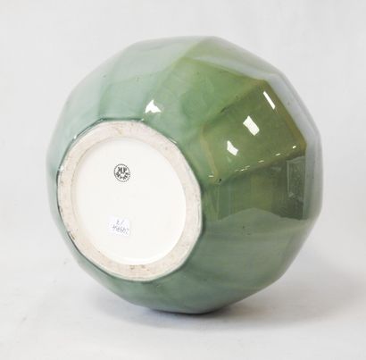 Paul MILLET (1870-1950) in Sèvres
Large celadon-glazed...