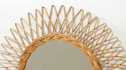 Work from the 70s
Rattan circular sun mirror.
Diameter:...