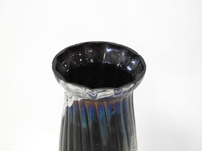 KRALIK Glasfabrik attributed to
Bulbous vase...