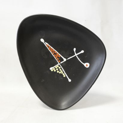 André BAUD (1903-1986)
Large triangular earthenware...
