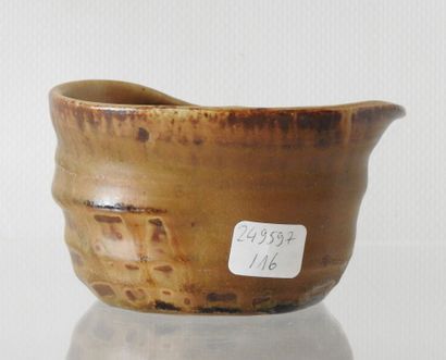 Paul JEANNENEY (1861-1920)
Dented stoneware...