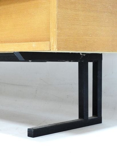 Work from the 60's
Sideboard in natural wood...