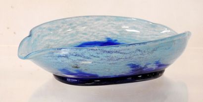 DAUM - Nancy - France
Oblong bowl in two-tone...