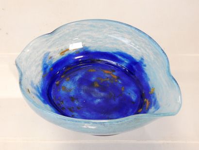 DAUM - Nancy - France
Oblong bowl in two-tone...
